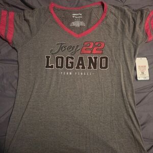 Fanatics Gray and Red Men's Tee